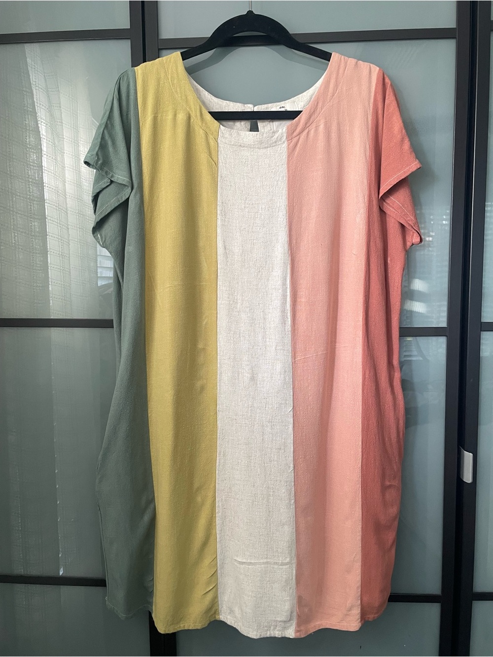 Make An Offer✌️ entro Colorblock Mini Dress in Sage, Yellow, Cream & Peach